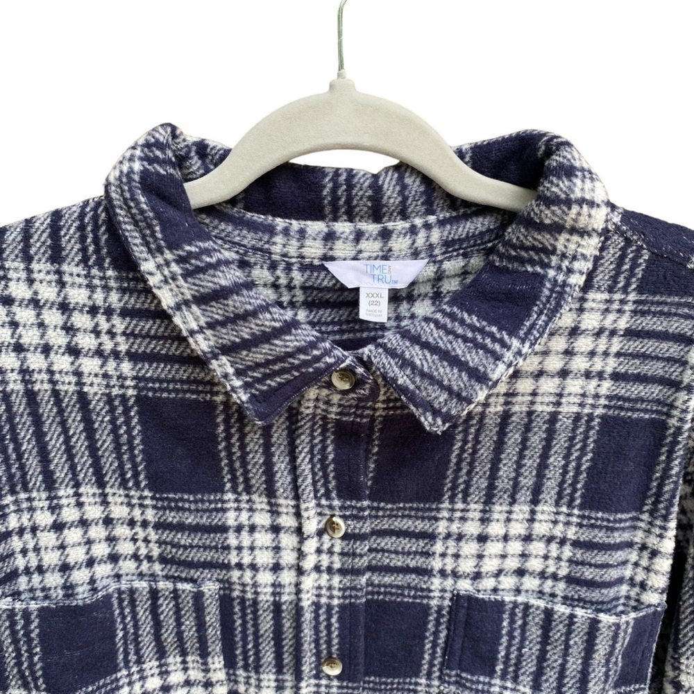 Time and Tru Women's Plaid Button Down Shirt Size XXXL NWT Dark Navy Plaid - Picture 6 of 12